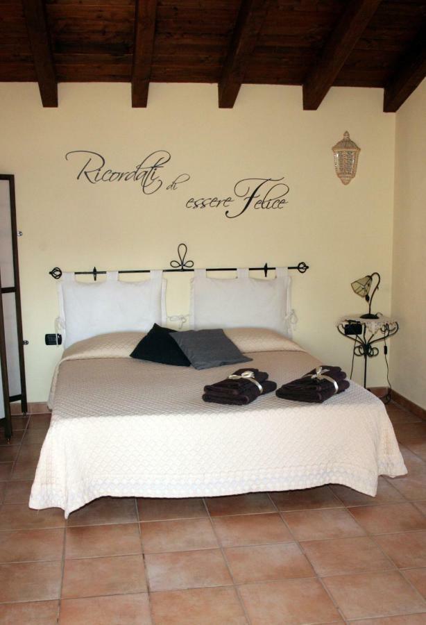L'Isola Felice Apartment Monserrato Bagian luar foto