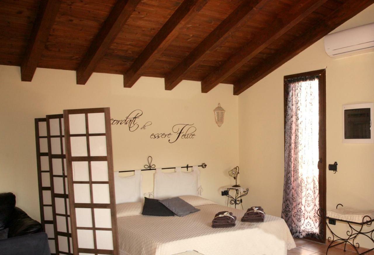 L'Isola Felice Apartment Monserrato Bagian luar foto